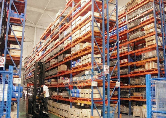 Cremalheira de aço da pálete Q345 que arquiva o racking resistente do armazém 2000kg