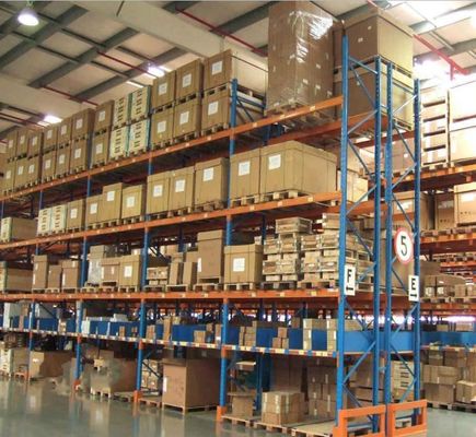 aço médio do dever 2500kg que arquiva cremalheiras industriais galvanizadas do modilhão